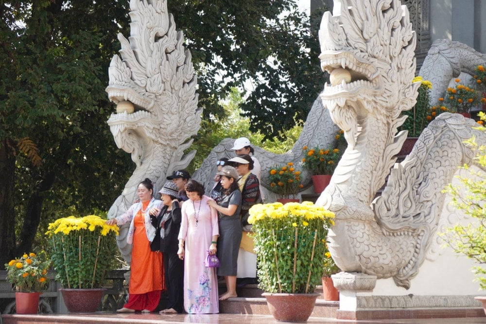 Following pagoda regulations will help make your visit complete and memorable